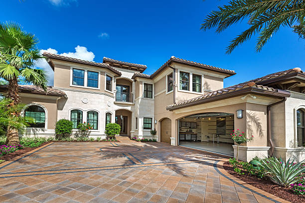 Best Local Driveway Pavers  in Hideo, UT